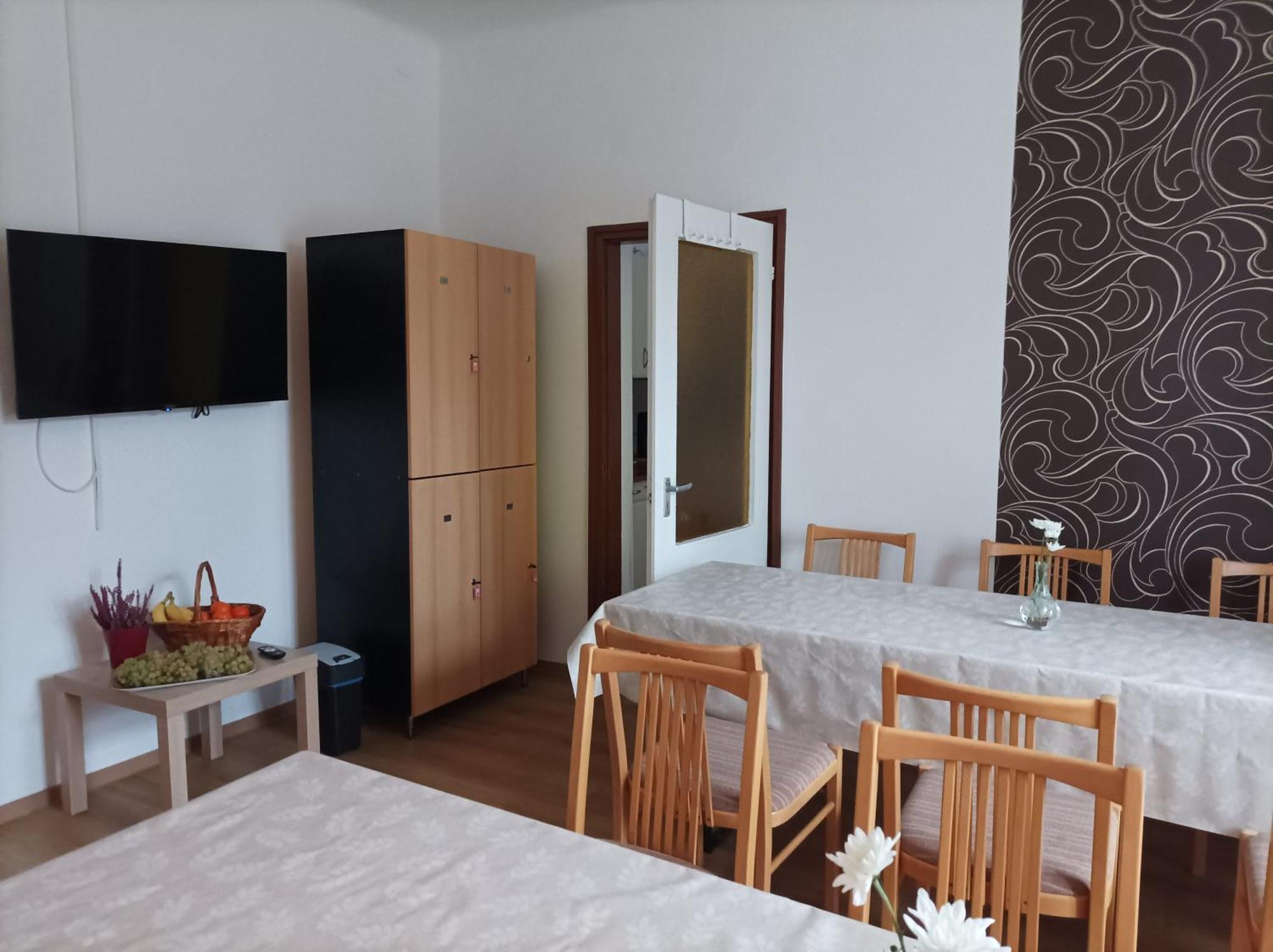 Tartos Szegfu Vendeghaz, Maganszallas Tazlar Ngoại thất bức ảnh